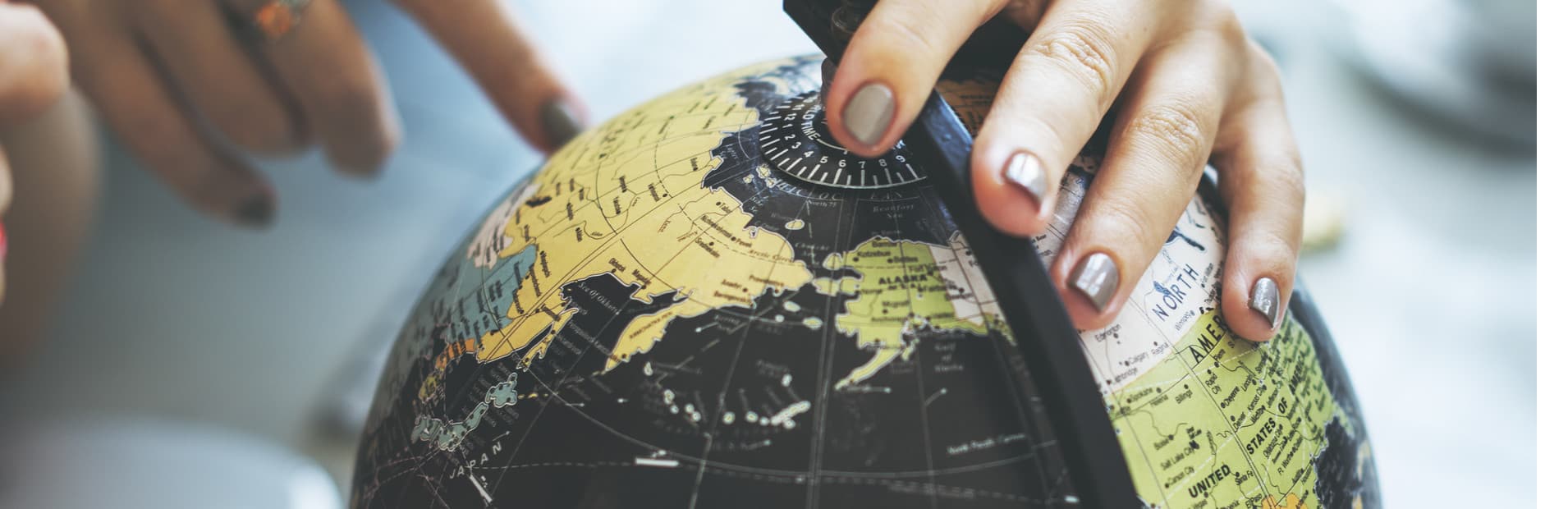 Kitchen styles around the world 00 HERO.jpg