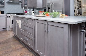 c0fcf59e-574c-4143-bb25-2a78130954f4_Galaxy_Horizon_Lifestyle_2.jpg?auto=compress,format&rect=552,338,1137,742&w=360&h=235