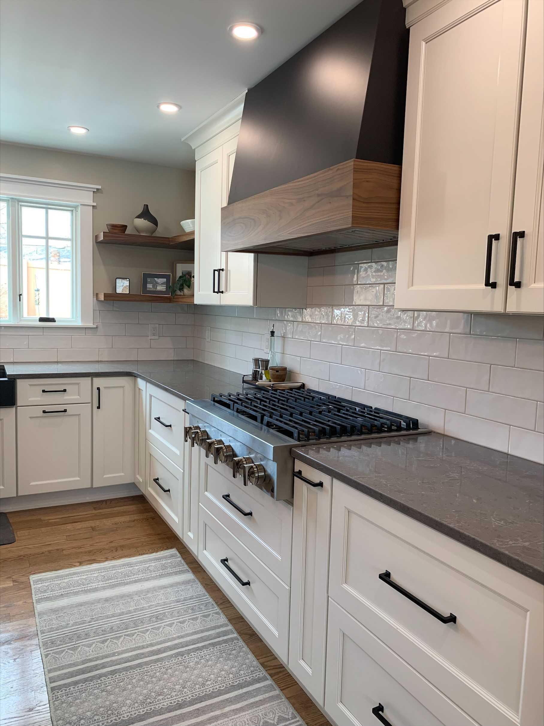 North Shore  Kitchens