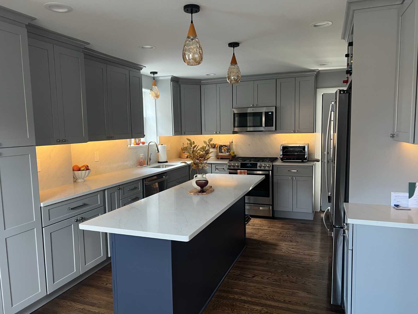 Embassy Kitchen Dist