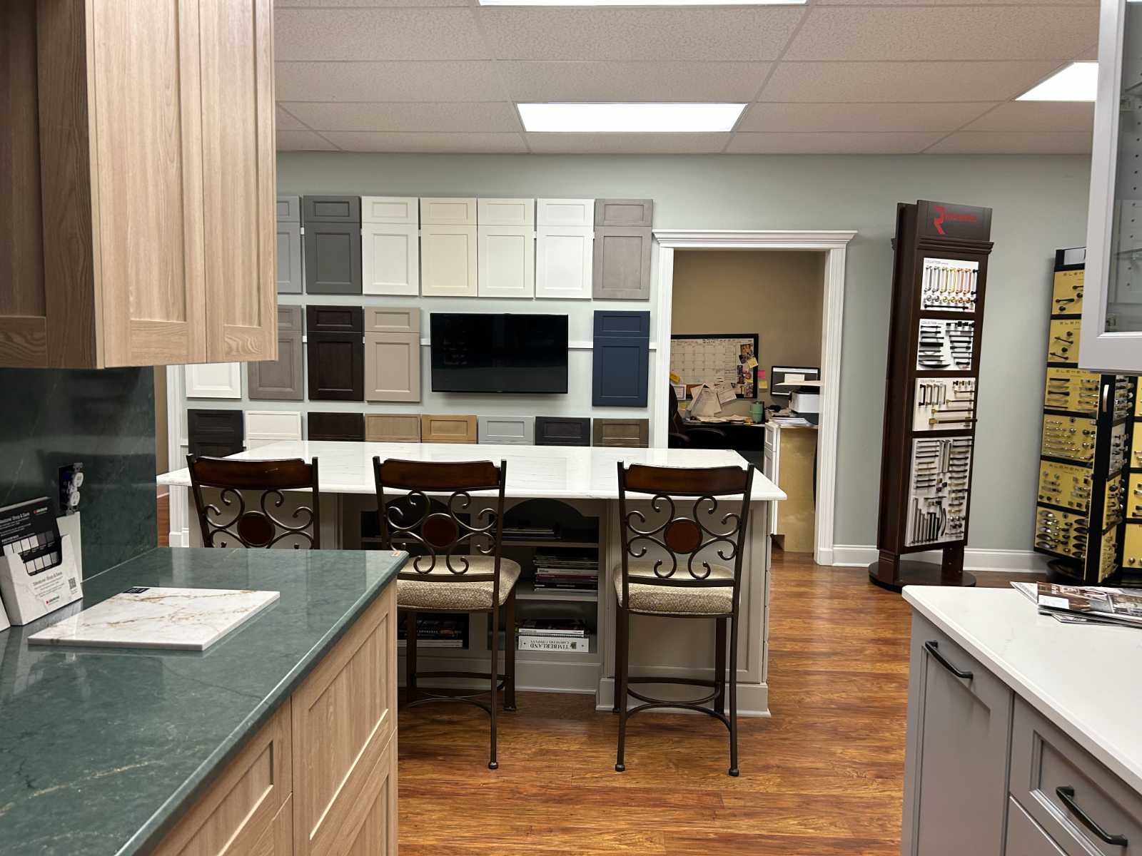 Advanced Kitchen & Bath Design