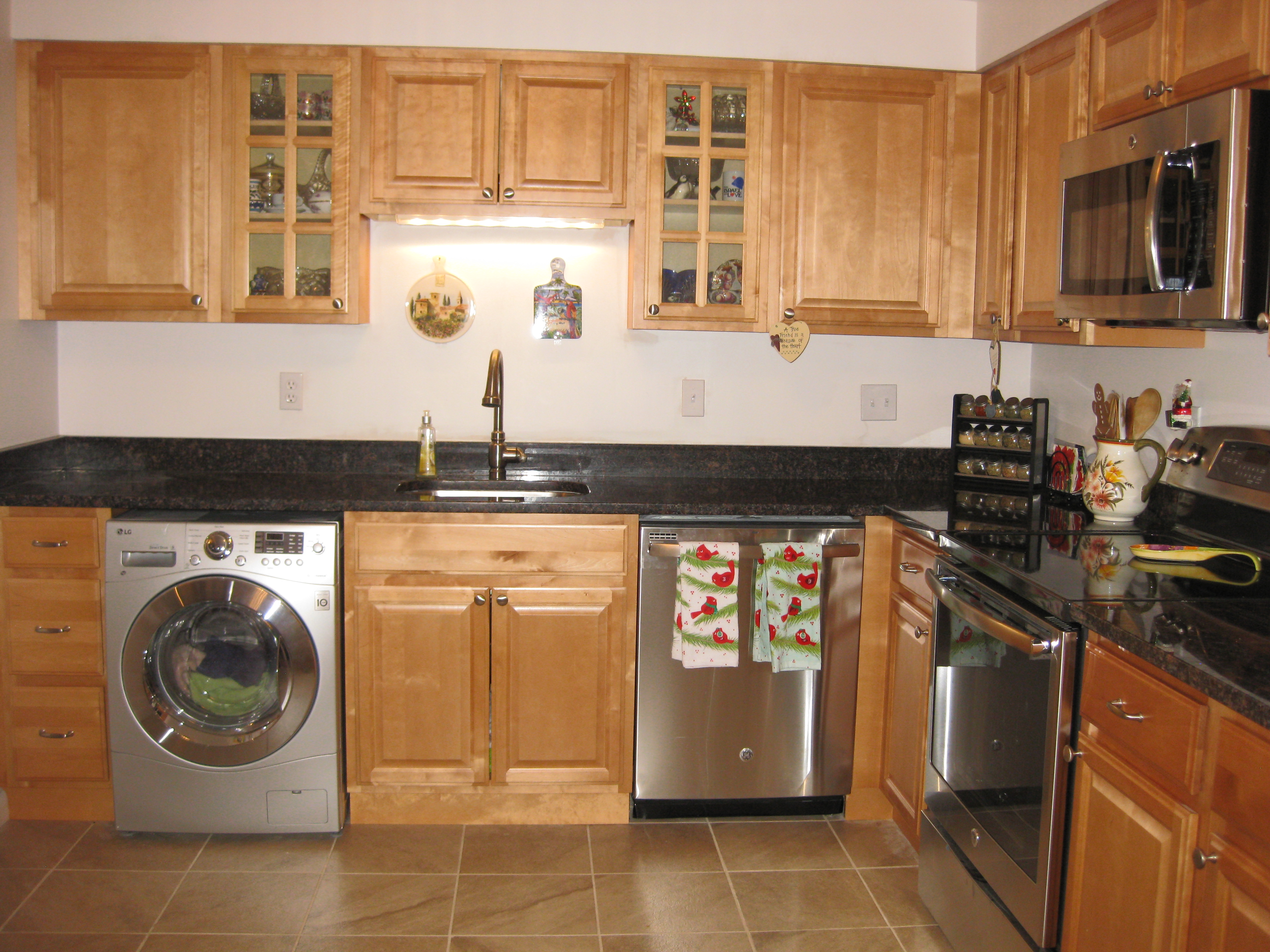 Barnum Tile & Kitchen