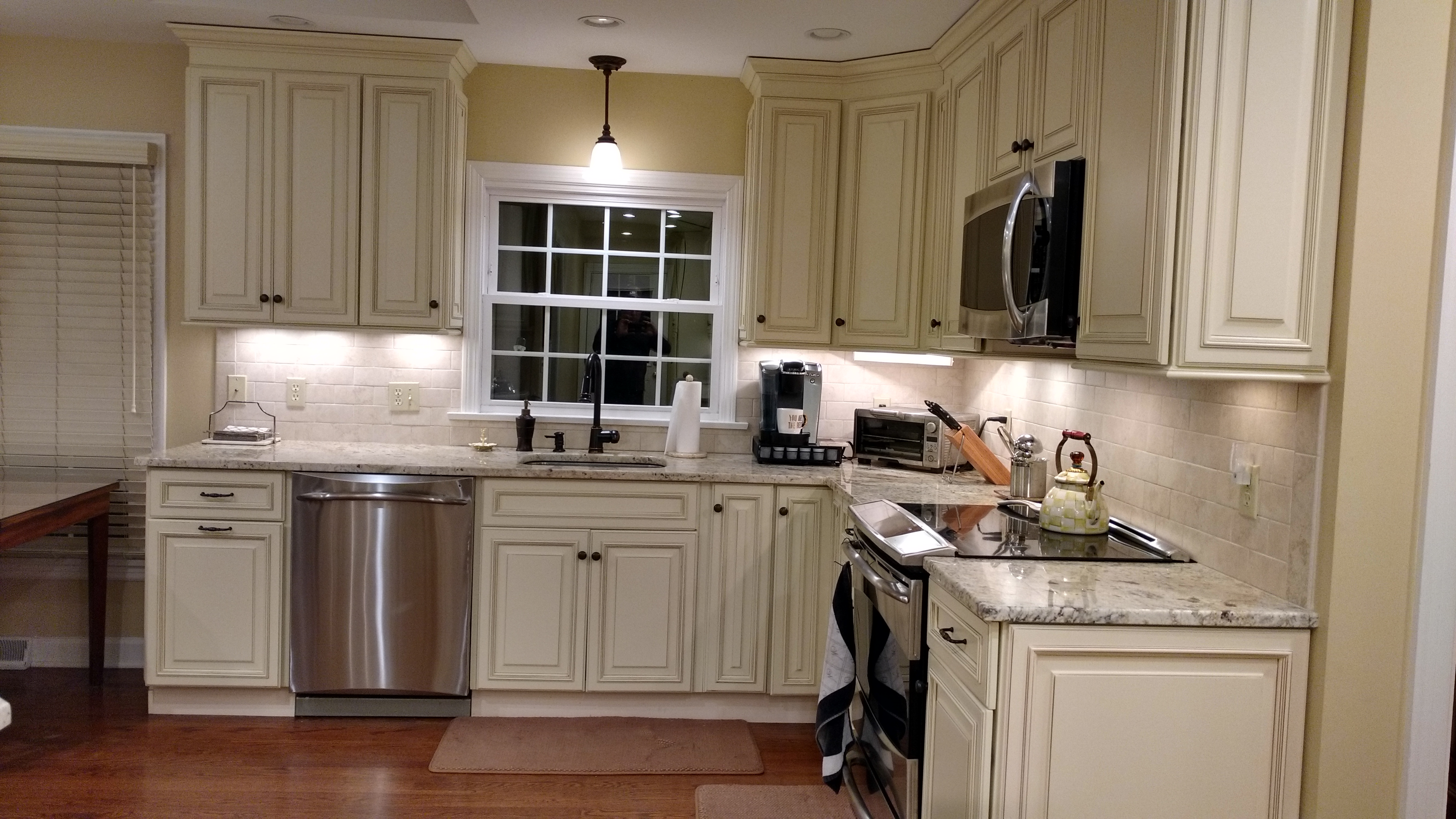 Barnum Tile & Kitchen