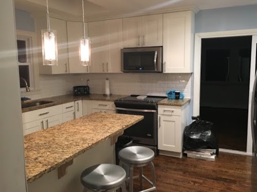 Barnum Tile & Kitchen