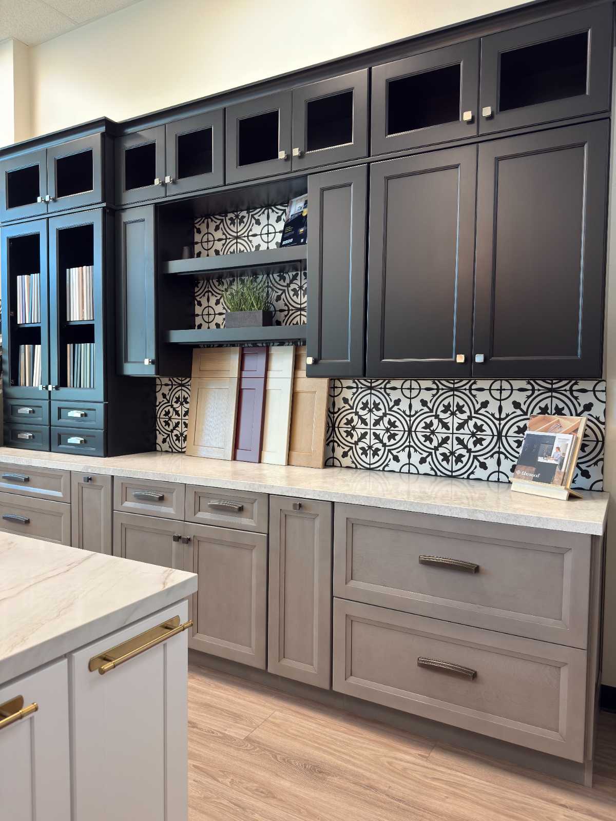 Classic Cabinets LLC