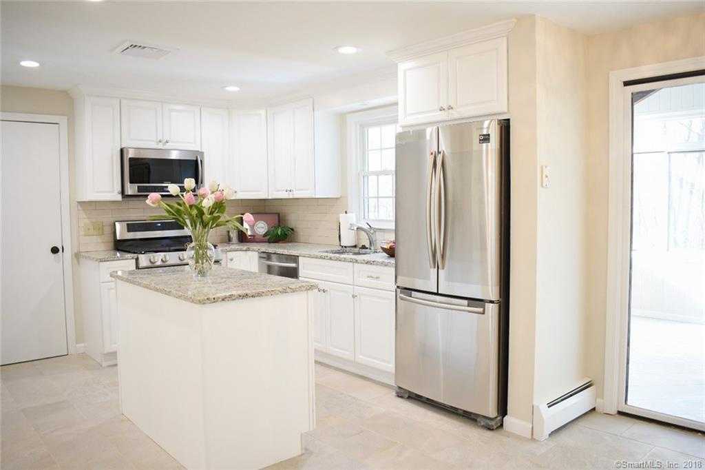 Granite & Kitchen Studio