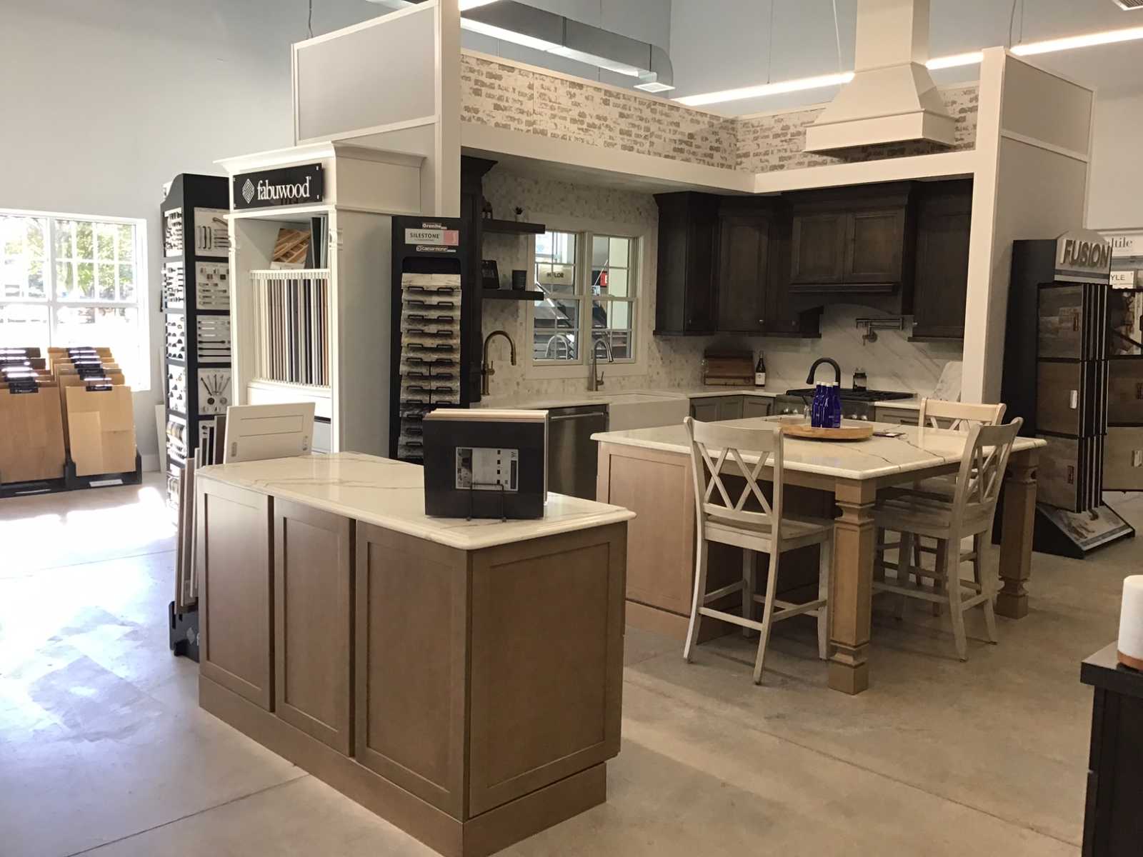 Streamline Kitchens & Baths Inc